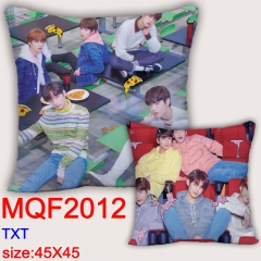 TXT 45X45抱枕MMQF2012