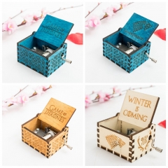 木制音乐盒儿童玩具手工音樂盒精致有趣小玩意现货批发手摇八音盒