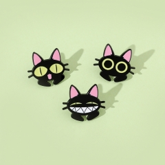 搞怪创意个性黑猫胸针黑色猫咪坏笑金属徽章可爱小猫合金滴油配饰