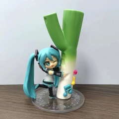 初音未来抱葱初音动漫公仔彩盒尺寸8X7X12.5cm重量63.8g